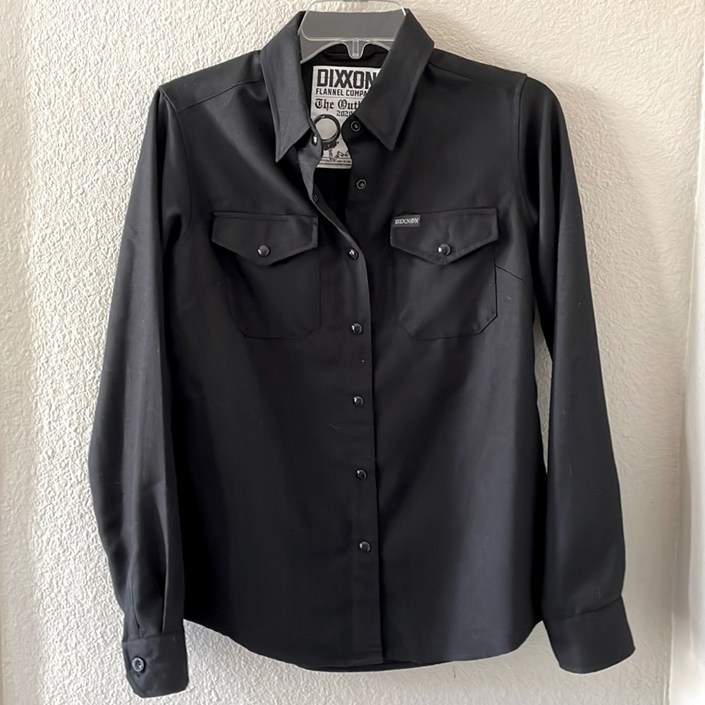 Dixxon women’s “The Outlaw” black flannel SZ small